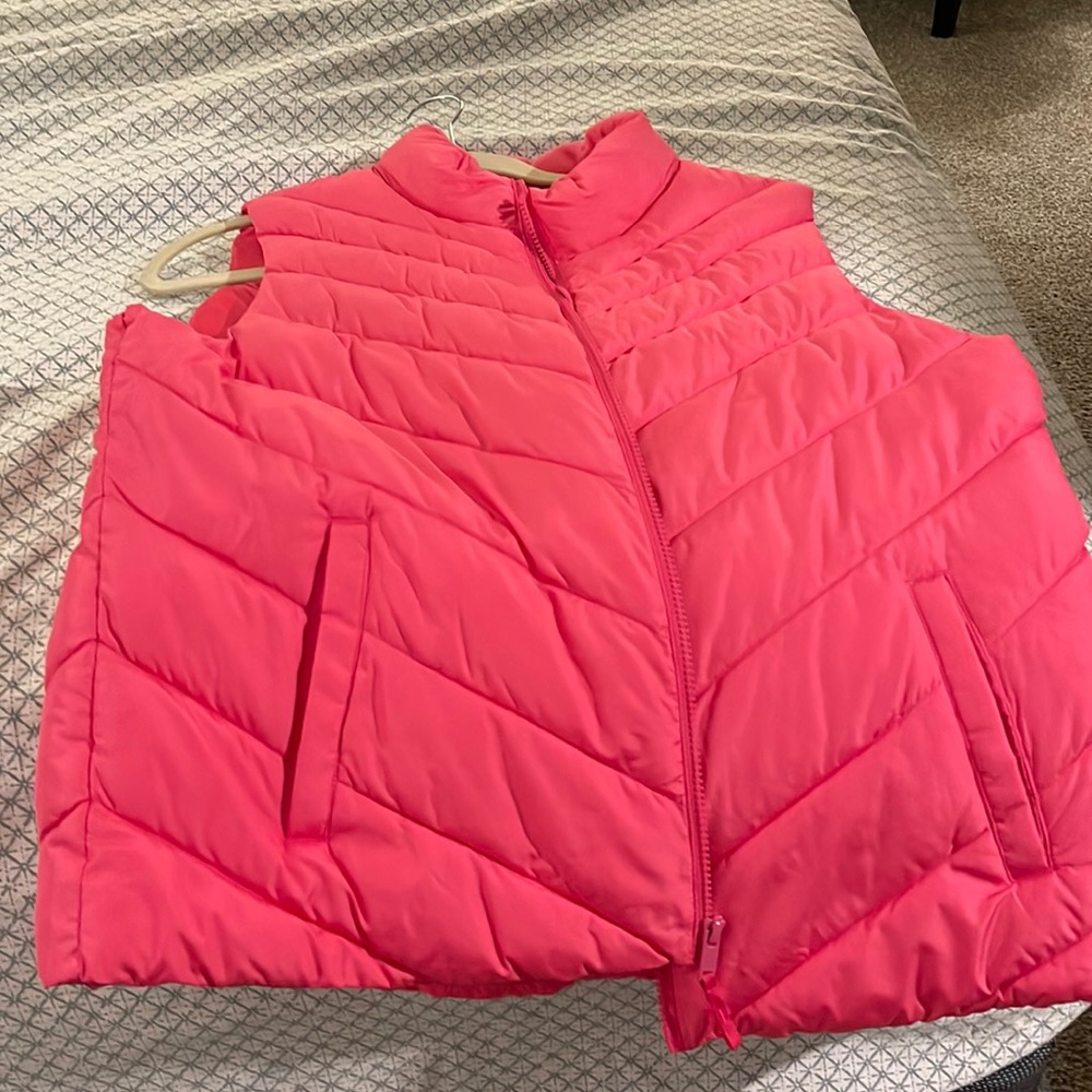 GAP pink puffer vest